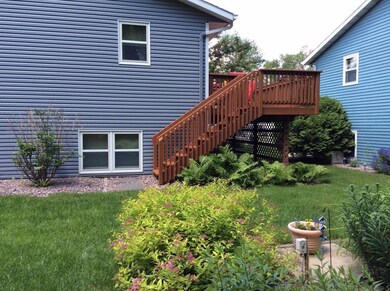 1508 7th Ave NE, Jamestown, ND 58401 - photo 2