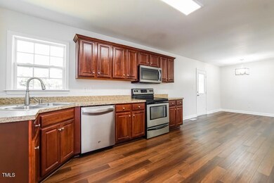 28 Jc Dr, Selma, NC 27576 - photo 7