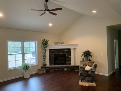 87 Jones Rd, Saratoga Springs, NY 12866 - photo 4