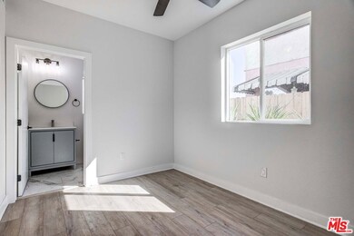 624 W 83rd St unit 624, Los Angeles, CA 90044 - photo 3