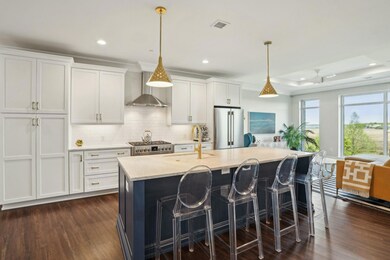 Updated Bright Kitchen