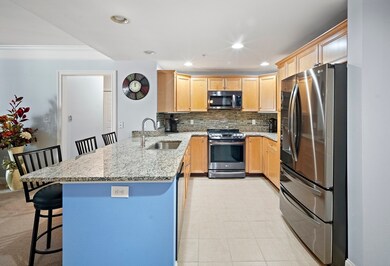 1000 Emerald Ct unit 1215, Tewksbury, MA 01876 - photo 5