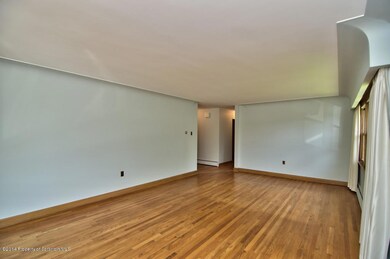 407 Hill St, Dunmore, PA 18512 - photo 7