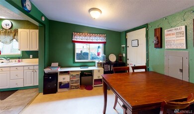 526 16th Ave, Longview, WA 98632 - photo 4