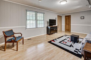 487 Mountain Brook Rd, Asheboro, NC 27205 - photo 3