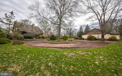 279 Twin Oaks Dr, Perkasie, PA 18944 - photo 4