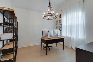 38 Ruskin Loop-6