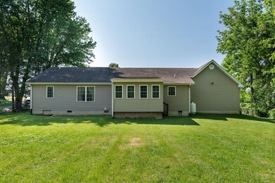 2324 Indian Ridge Rd, Stuarts Draft, VA 24477 - photo 3