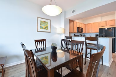 Palms of Destin 21210 - Dining Area