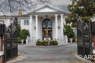 66 Wolver Hollow Rd, Glen Head, NY 11545 - photo 6