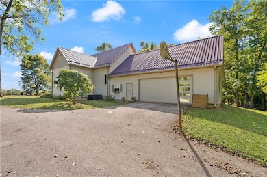 2041 W Walnut Ridge Rd, Salem, IN 47167 - photo 3