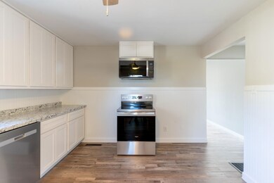 137 Holdinghausen Dr, Crystal City, MO 63019 - photo 6