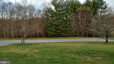 3982 Robin Hood Way, Sykesville, MD 21784 - photo 5