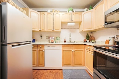 116 Boston Post Rd E unit 101, Marlborough, MA 01752 - photo 5