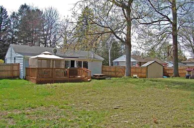 25 Jefferson Ave, Rensselaer, NY 12144 - photo 5