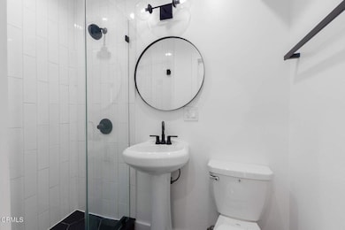 4177 1/2 Normandie Ave, Los Angeles, CA 90037 - photo 7