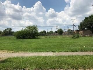 37 S Weyant Ave, Columbus, OH 43213 - photo 2