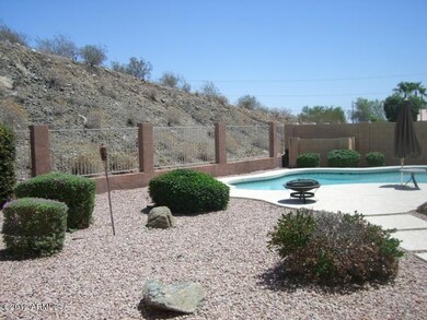 Pool Mountain View