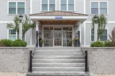 7 Sterling Hill Ln unit 723, Exeter, NH 03833 - photo 2