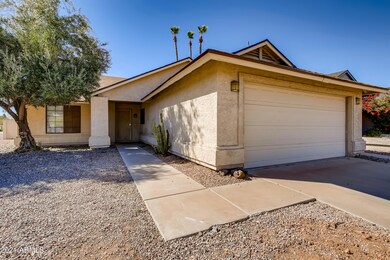 04 Exterior Front Entry