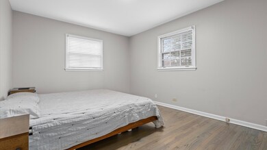 1104 N Brainard St, Naperville, IL 60563 - photo 7