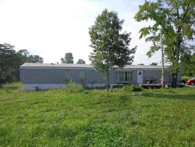 5890 S State Road 45, Bloomfield, IN 47424 - photo 2