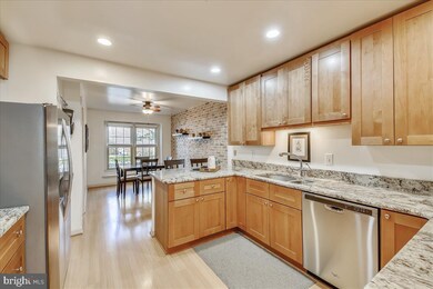 11202 Empire Ln, Rockville, MD 20852 - photo 6