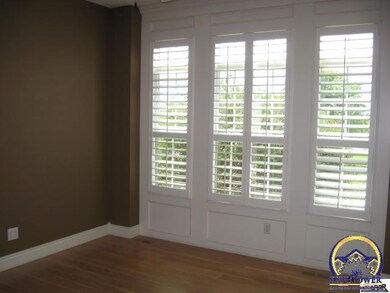 1248 SW Westside Dr, Topeka, KS 66615 - photo 6