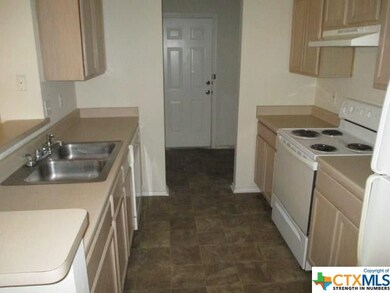 935 Sagewood Trail unit 933, San Marcos, TX 78666 - photo 4