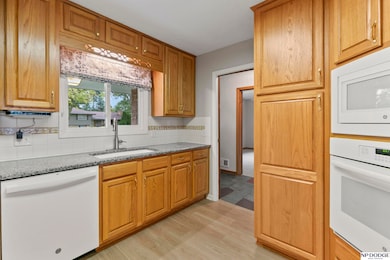 3616 S 100th Ave, Omaha, NE 68124 - photo 6