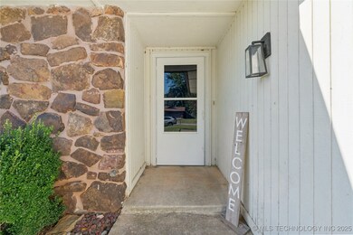 137 W Jefferson St, Broken Arrow, OK 74011 - photo 3