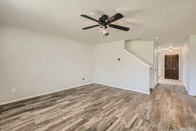 10130 Round Ridge, San Antonio, TX 78254 - photo 4