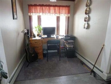 60 Catherine St, Dracut, MA 01826 - photo 5