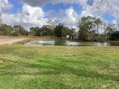 4415 Singletary Dr, Algoa, TX 77511 - photo 2