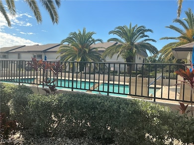 5770 Trailwinds Dr unit 213, Fort Myers, FL 33907 - photo 4