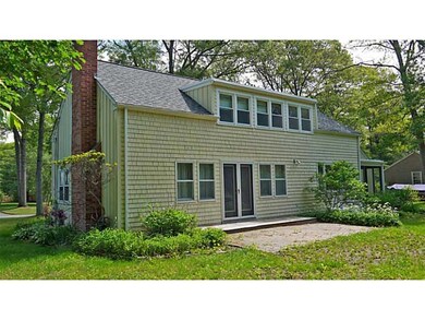 7 Fireside Dr, Barrington, RI 02806 - photo 2