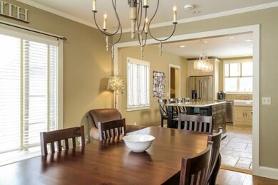 018-Dining_Room-1418462-mls
