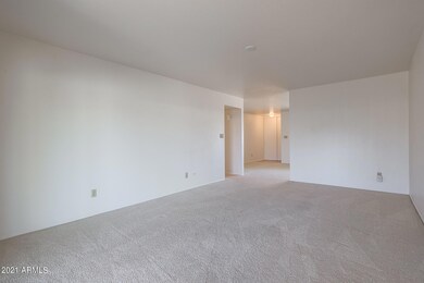 FAMILY or DINING ROOM