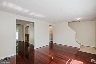 9221 Connell Ct, Columbia, MD 21046 - photo 6