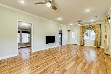 820 Kern St, Houston, TX 77009 - photo 6