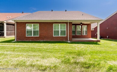 8810 Sanctuary Ln, Louisville, KY 40291 - photo 5