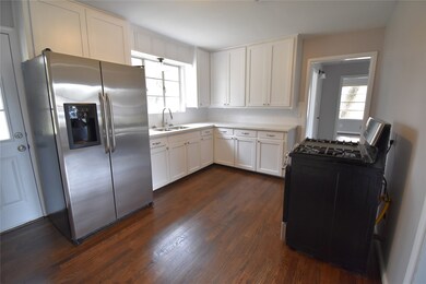 10318 Wolbrook St, Houston, TX 77016 - photo 4