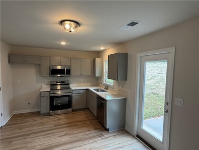 311 Johnson St, Anderson, SC 29624 - photo 3