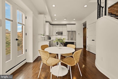 1249 Kenyon St NW unit 4, Washington, DC 20010 - photo 5