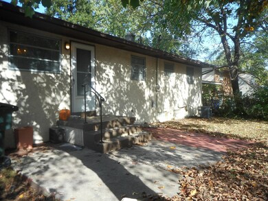 Exterior-Back