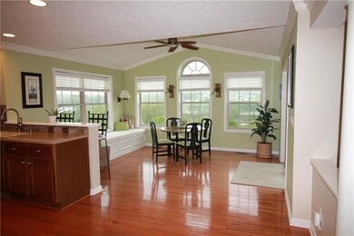 Breakfast Room