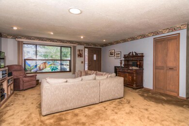 61593 Admiral Way, Bend, OR 97702 - photo 6