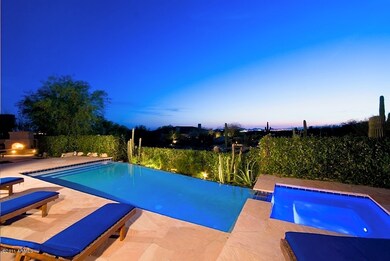 pool Views 2