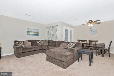 2153 Wainwright Ct unit 1A, Frederick, MD 21702 - photo 6