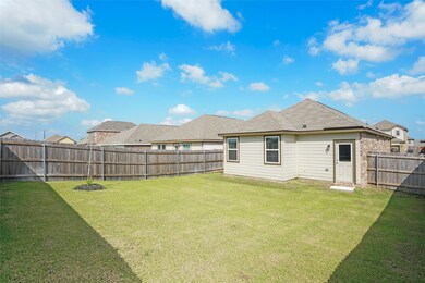 1706 Luke St, Ennis, TX 75119 - photo 4